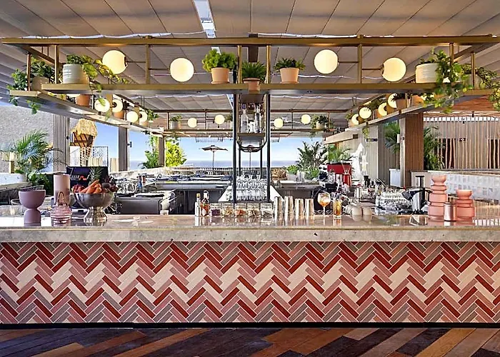 Hotel Tribe Bali